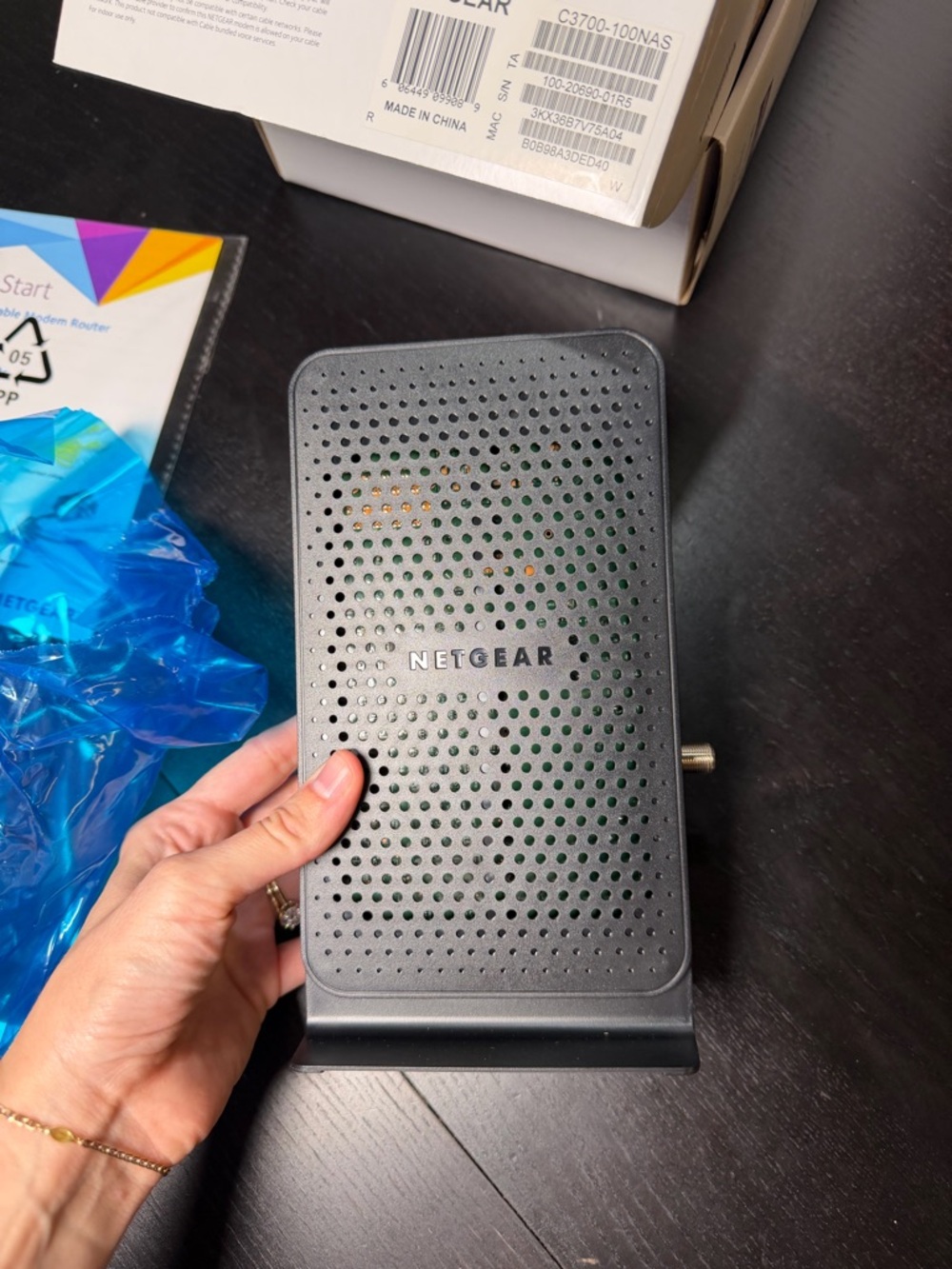 NETGEAR C3700 N600 WiFi Cable Modem Router DOCSIS 3.0 Open Box - Picture 5 of 7